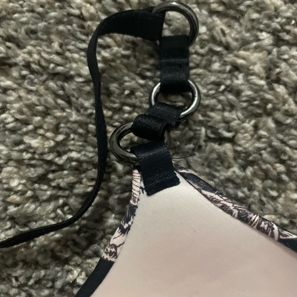 Victorias Secret Very Sexy push-up bra 32b - Picture 6 of 7